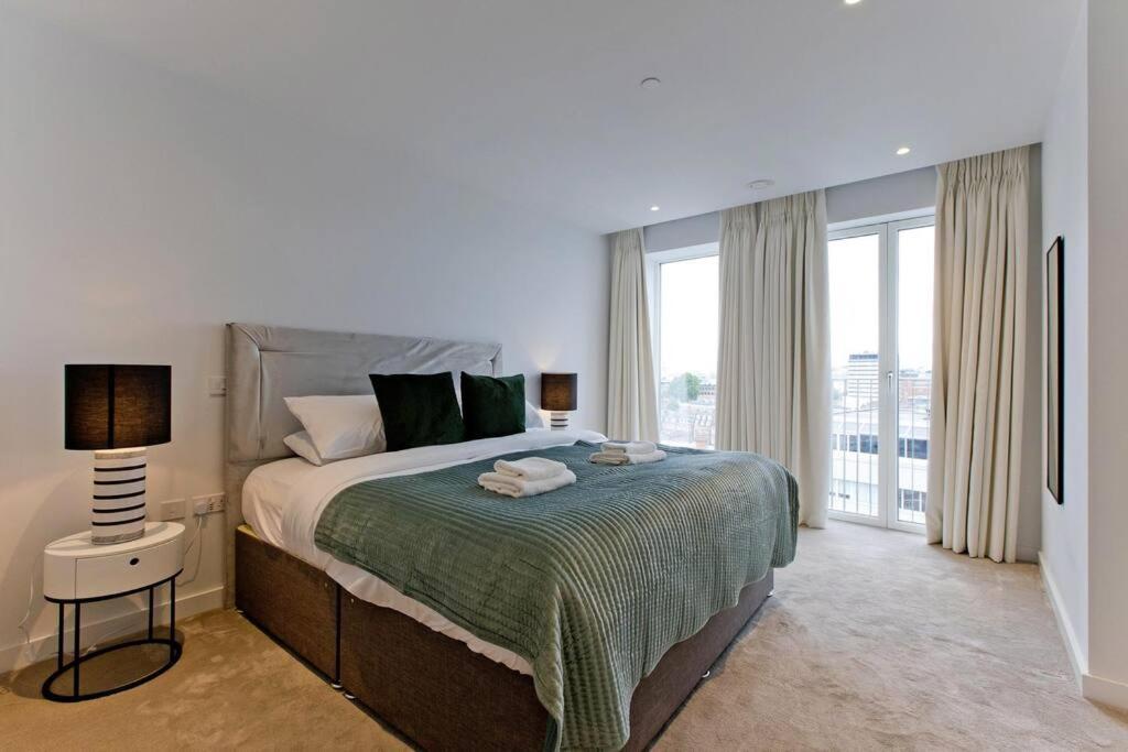 Apartamento Kings Cross 2 Bed With City Views, Ac, Balcony Londres Exterior foto