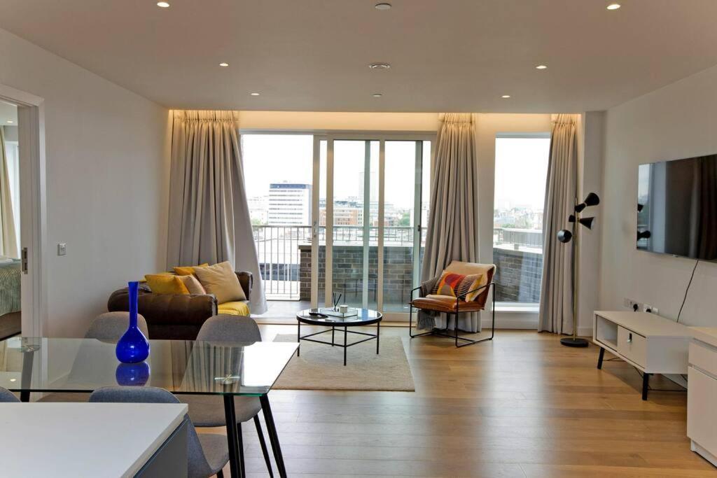 Apartamento Kings Cross 2 Bed With City Views, Ac, Balcony Londres Exterior foto